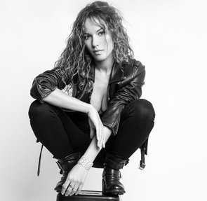 Элоди Фонтан