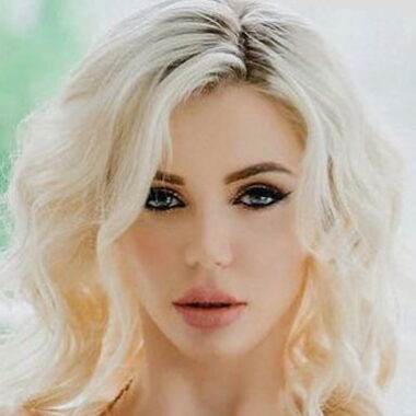 Катя Самбука