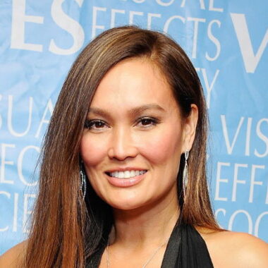 Тиа Каррере