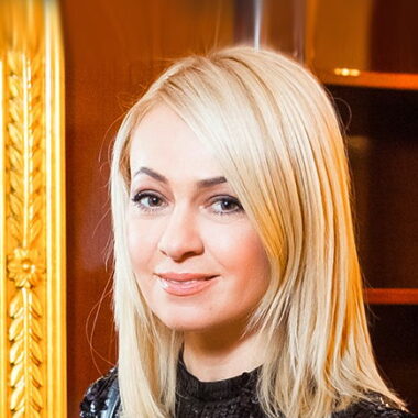 Яна Рудковская