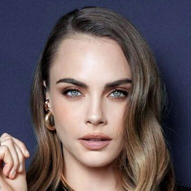 Кара Делевинь