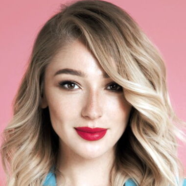 Анастасия Ивлеева