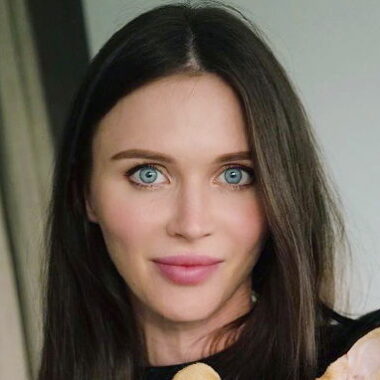 Наташа Шелягина