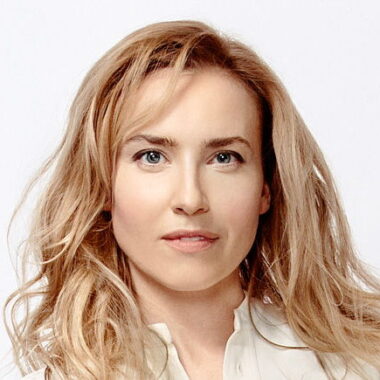 Юлия Александрова