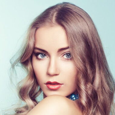 Арина Постникова