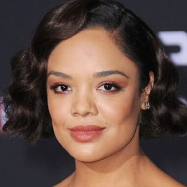 Тесса Томпсон