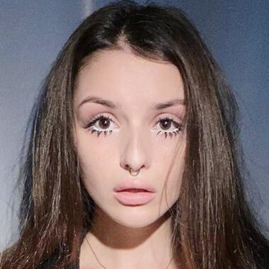 Рита Флорес