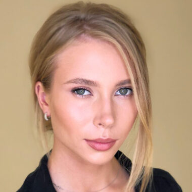 Юлия Коваль