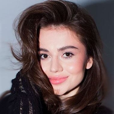 Сабина Хайрова