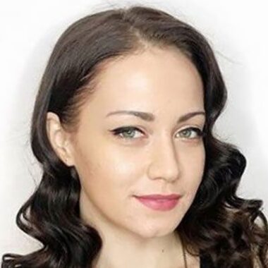 Анна Адамович