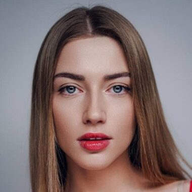 Кристина Строителева