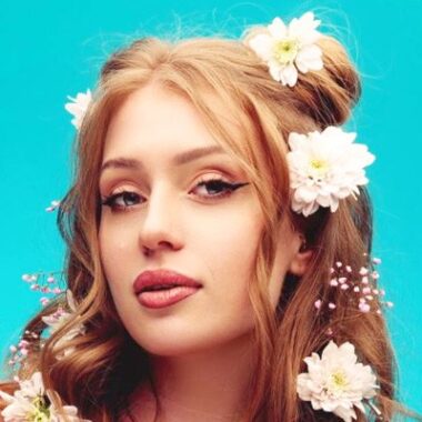 Полина Дубкова