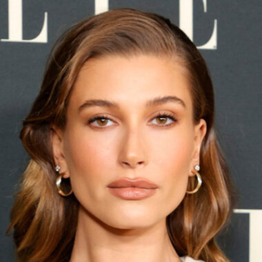 Хейли Бибер